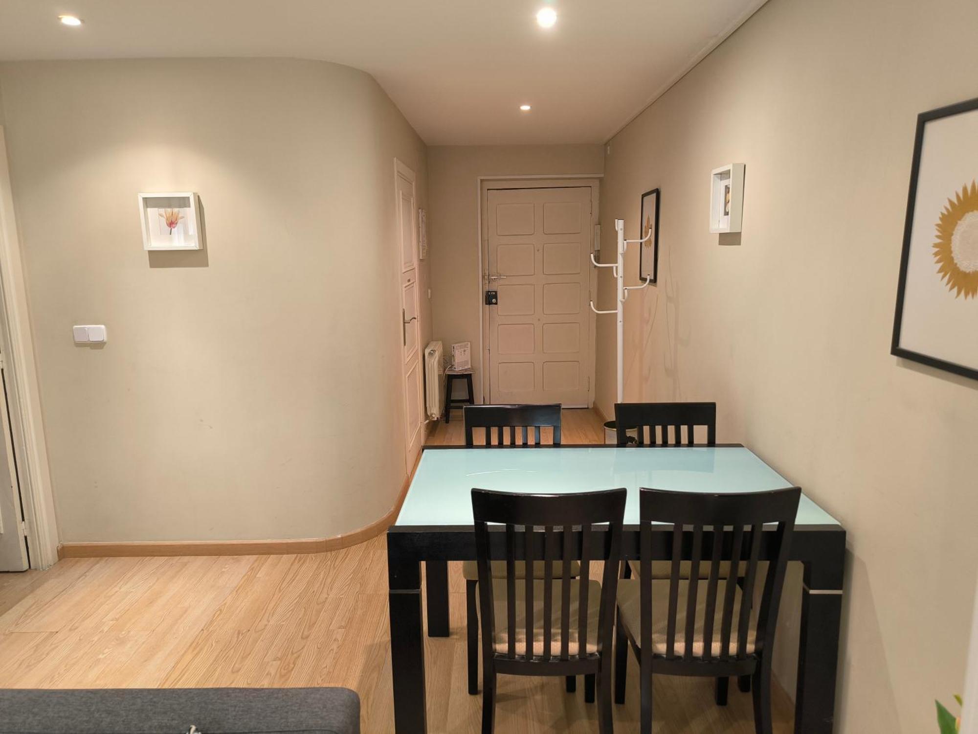 Piso Ponferrada Apartment Bagian luar foto